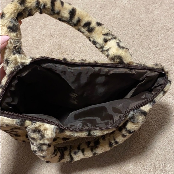 fluffy tote - Picture 3 of 3